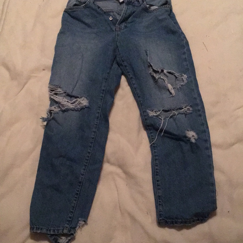 Forever 21 jeans size 28